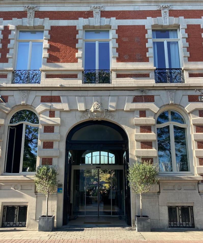Chateau Lapin Suitekamer 5 Bed & Breakfast